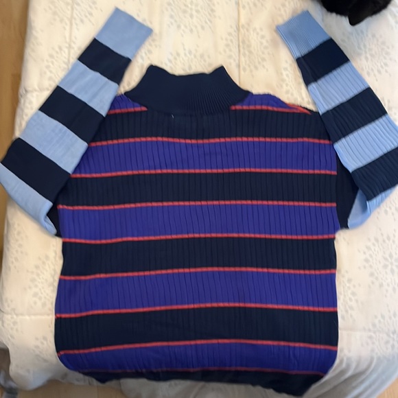 Free Assembly Youth Size (L) 10/12 Rib-knit super soft mock turtle Sweater. - Picture 4 of 5